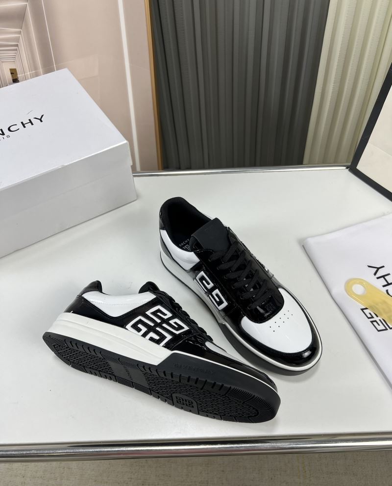 Givenchy Sneakers